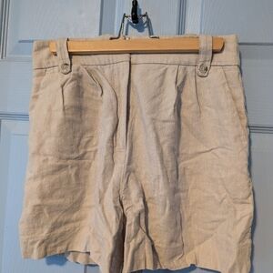 Linen shorts